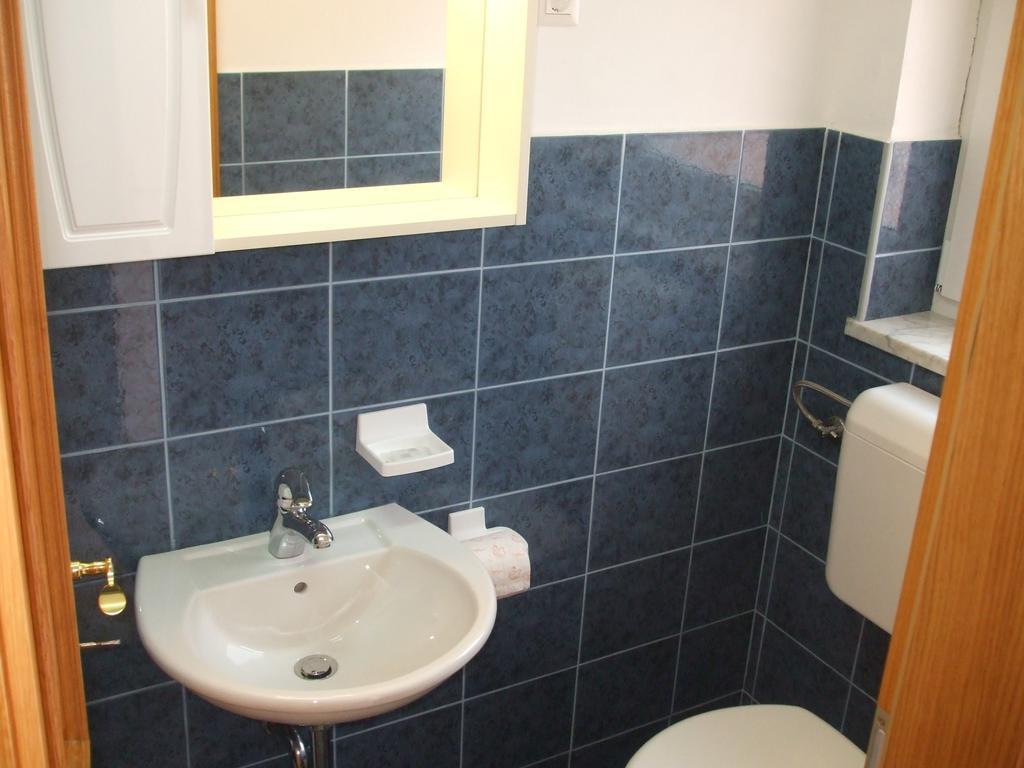 Apartment Mara Ankaran Pokoj fotografie